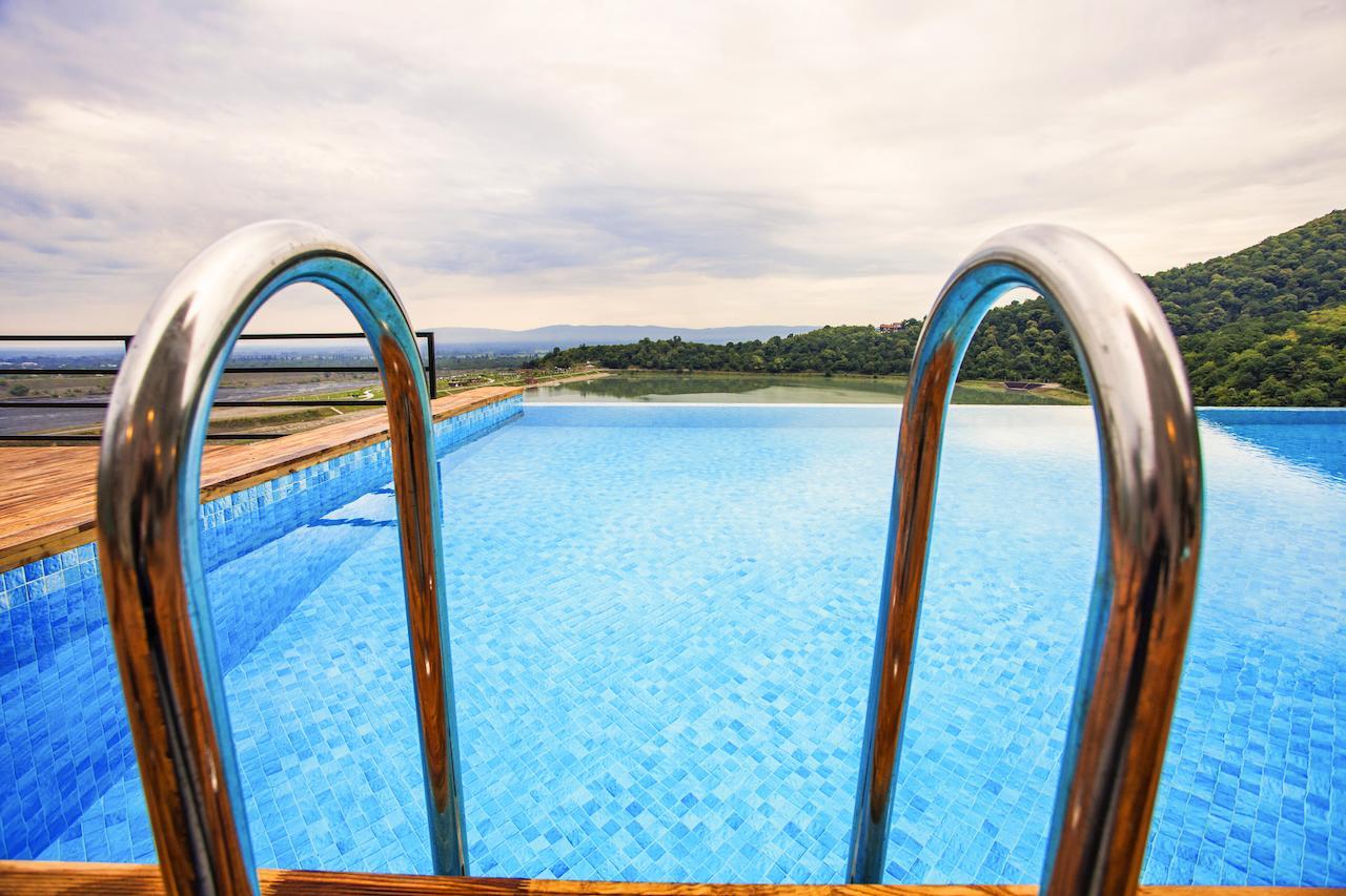 Royal Batoni Hotel Kvareli Bagian luar foto